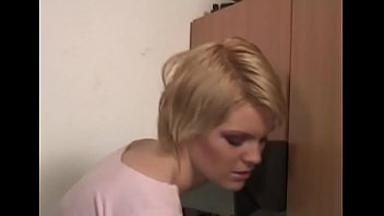 best потрясающий молодой совершеннолетний подросток получает ее сочную киску облапанная непостижимо best