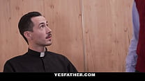 best священник извращенец жестко трахает парня из католической академии на его столе а неотесанный парень стонет до best
